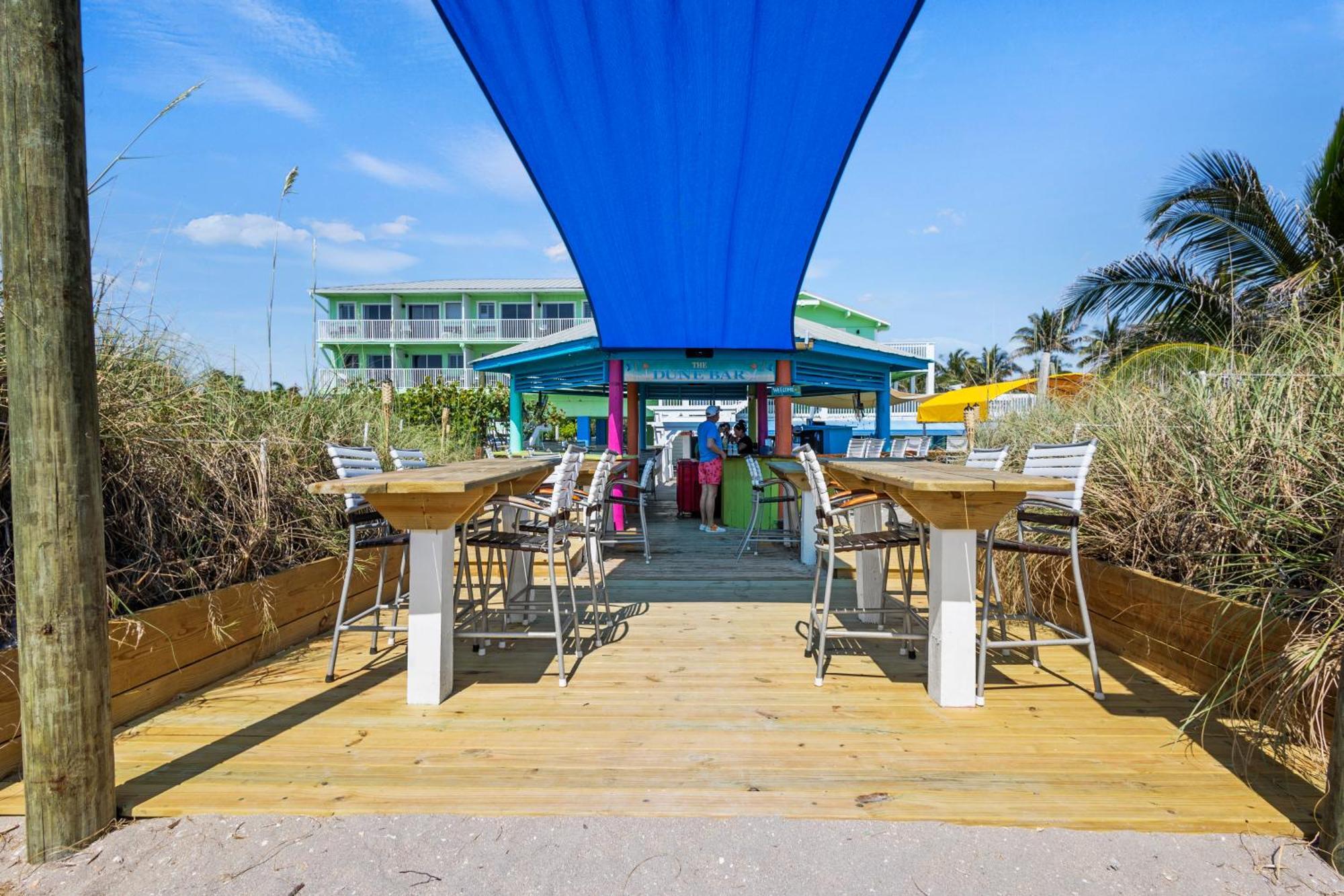 Partial Ocean View Hotel Room- King Bed #1 Fort Pierce Ngoại thất bức ảnh