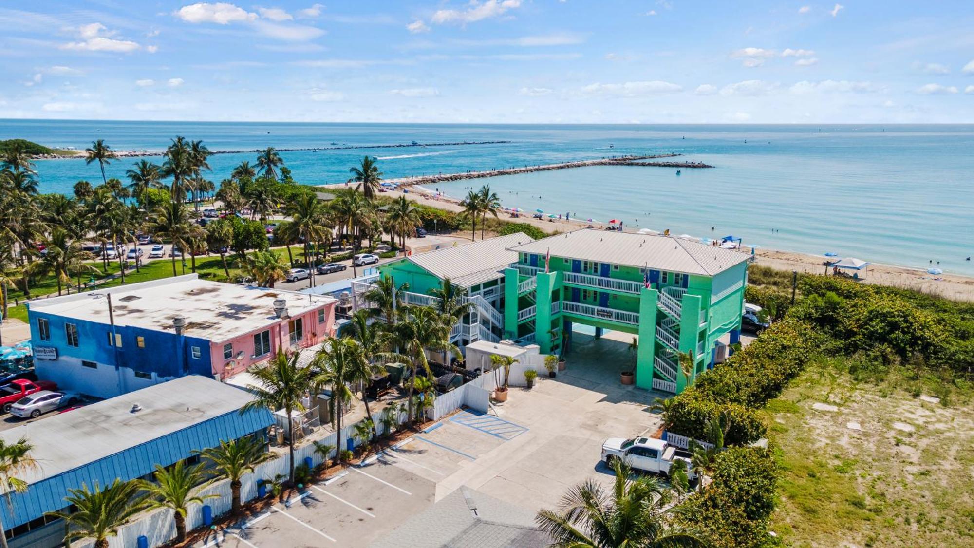 Partial Ocean View Hotel Room- King Bed #1 Fort Pierce Ngoại thất bức ảnh